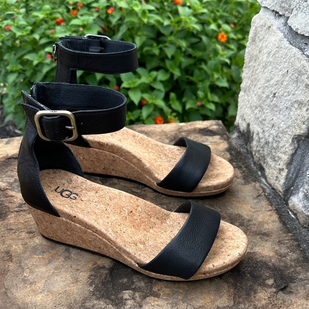 UGG Black Cork Wedge Sandals women’s size 6.5 - Picture 4 of 5